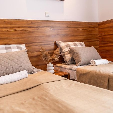 Max Apartamenty - Pokoje - Domki - Restauracja - Basen Mielno  Kültér fotó