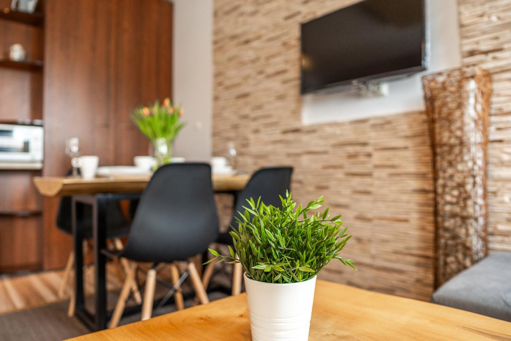Max Apartamenty - Pokoje - Domki - Restauracja - Basen Mielno  Kültér fotó
