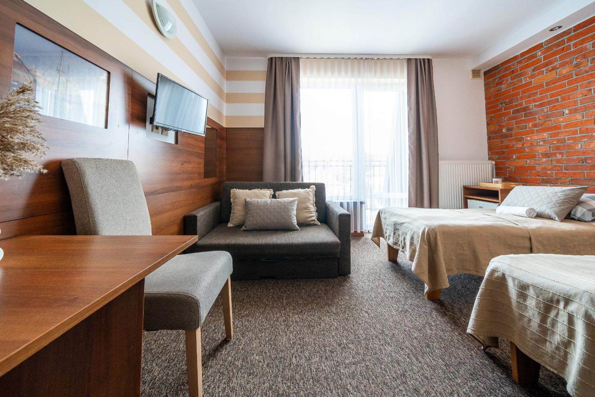 Max Apartamenty - Pokoje - Domki - Restauracja - Basen Mielno  Kültér fotó